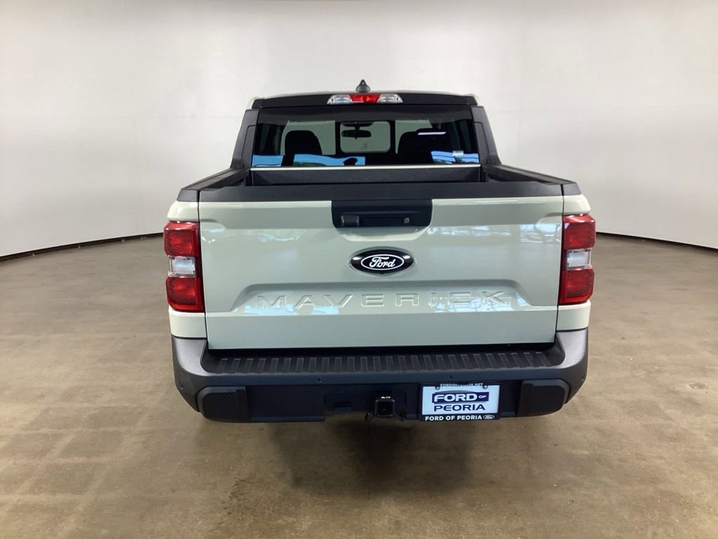 Used 2025 Ford Maverick Lariat w/ Black Appearance Package AWD/4WD image 10