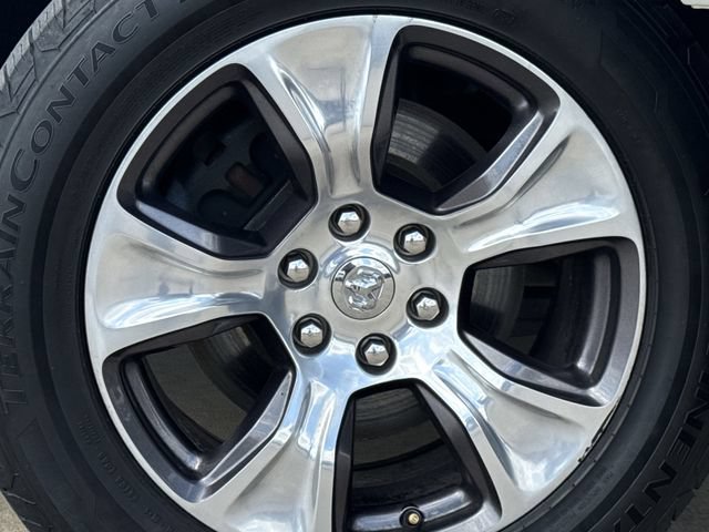 Used 2022 RAM 1500 Laramie AWD/4WD image 12