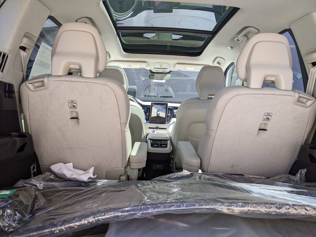 New 2026 Volvo XC90 B6 Ultra w/ Protection Package Premier AWD/4WD image 28