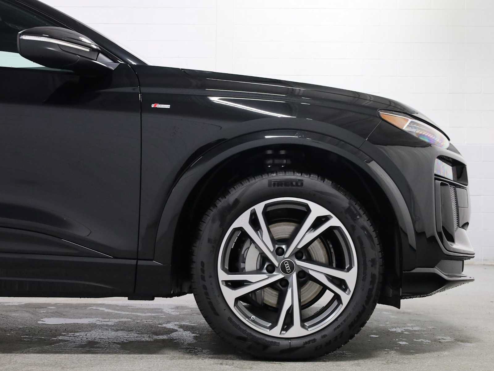 New 2027 Audi Q6 e-tron Premium Plus AWD/4WD image 11