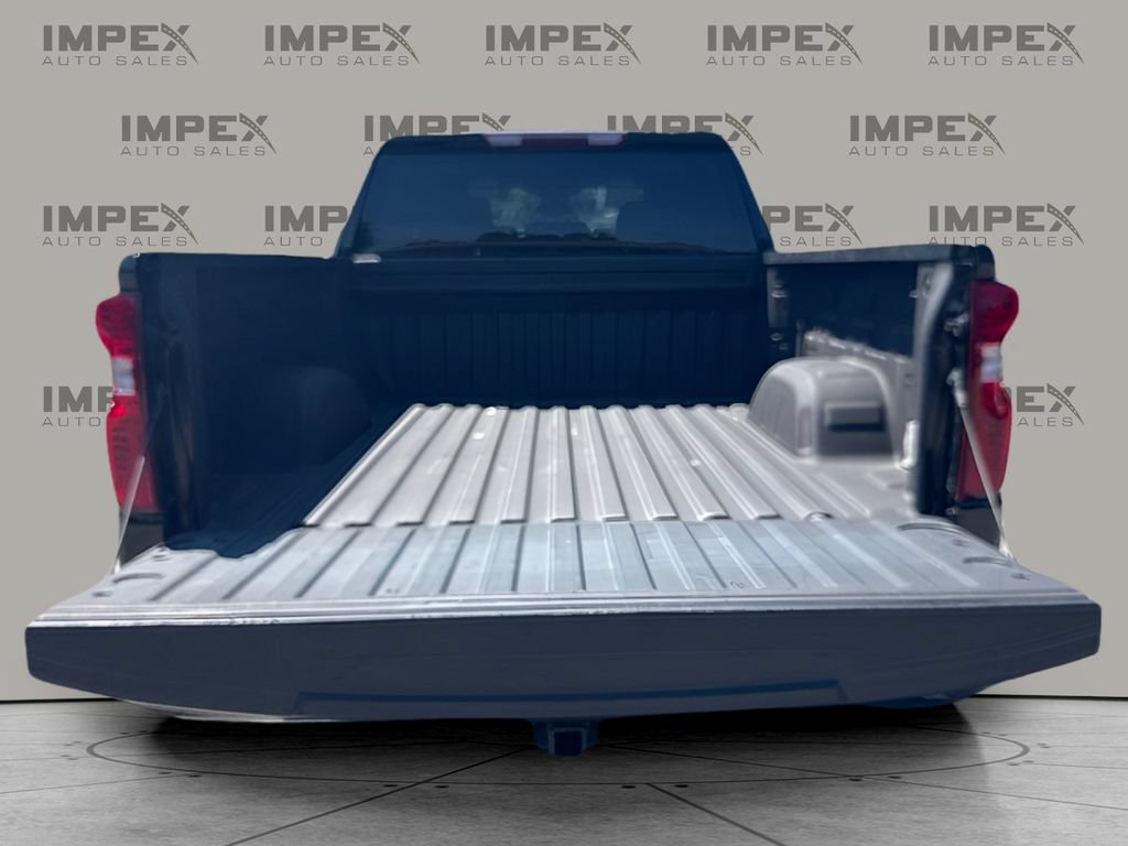 Used 2024 Chevrolet Silverado 1500 Custom AWD/4WD image 17