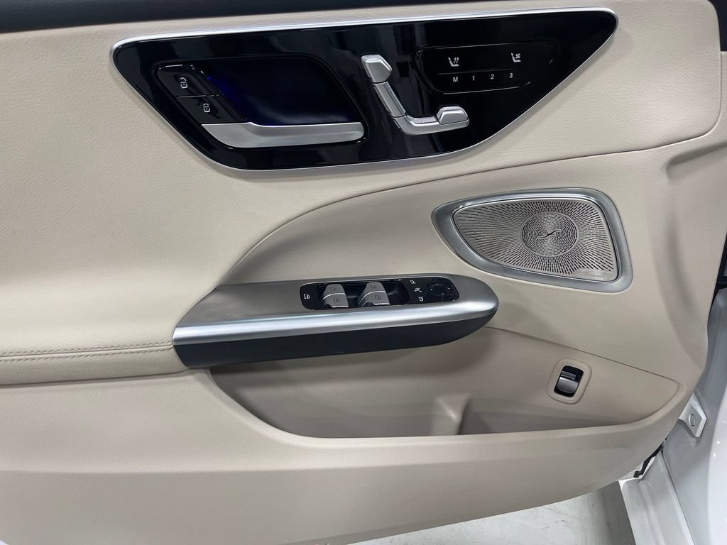 Certified 2024 Mercedes-Benz C 300 4MATIC Sedan image 18