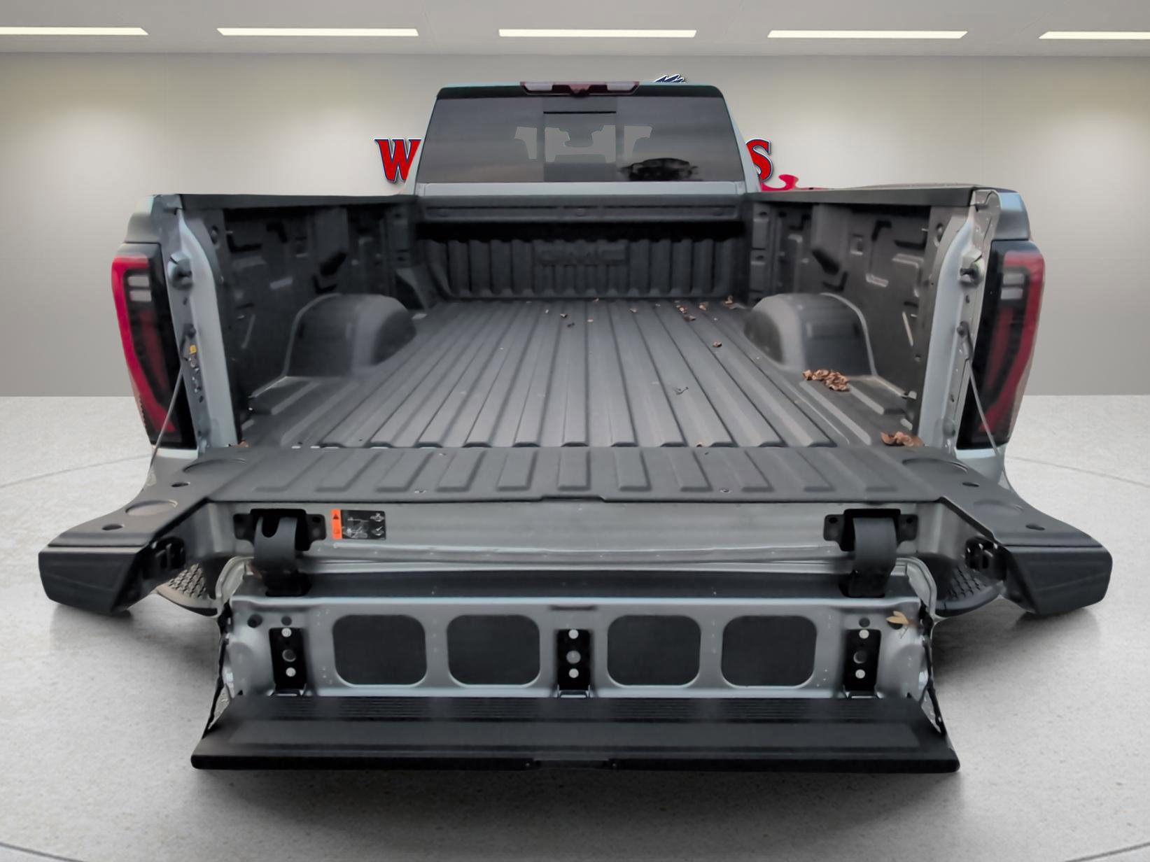 New 2026 GMC Sierra 2500 AT4 w/ AT4 Premium Plus Package image 15