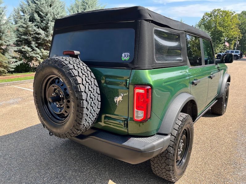 Used 2023 Ford Bronco Black Diamond AWD/4WD image 33