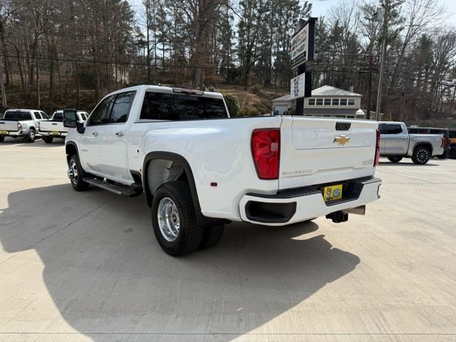 Used 2023 Chevrolet Silverado 3500 High Country AWD/4WD image 7
