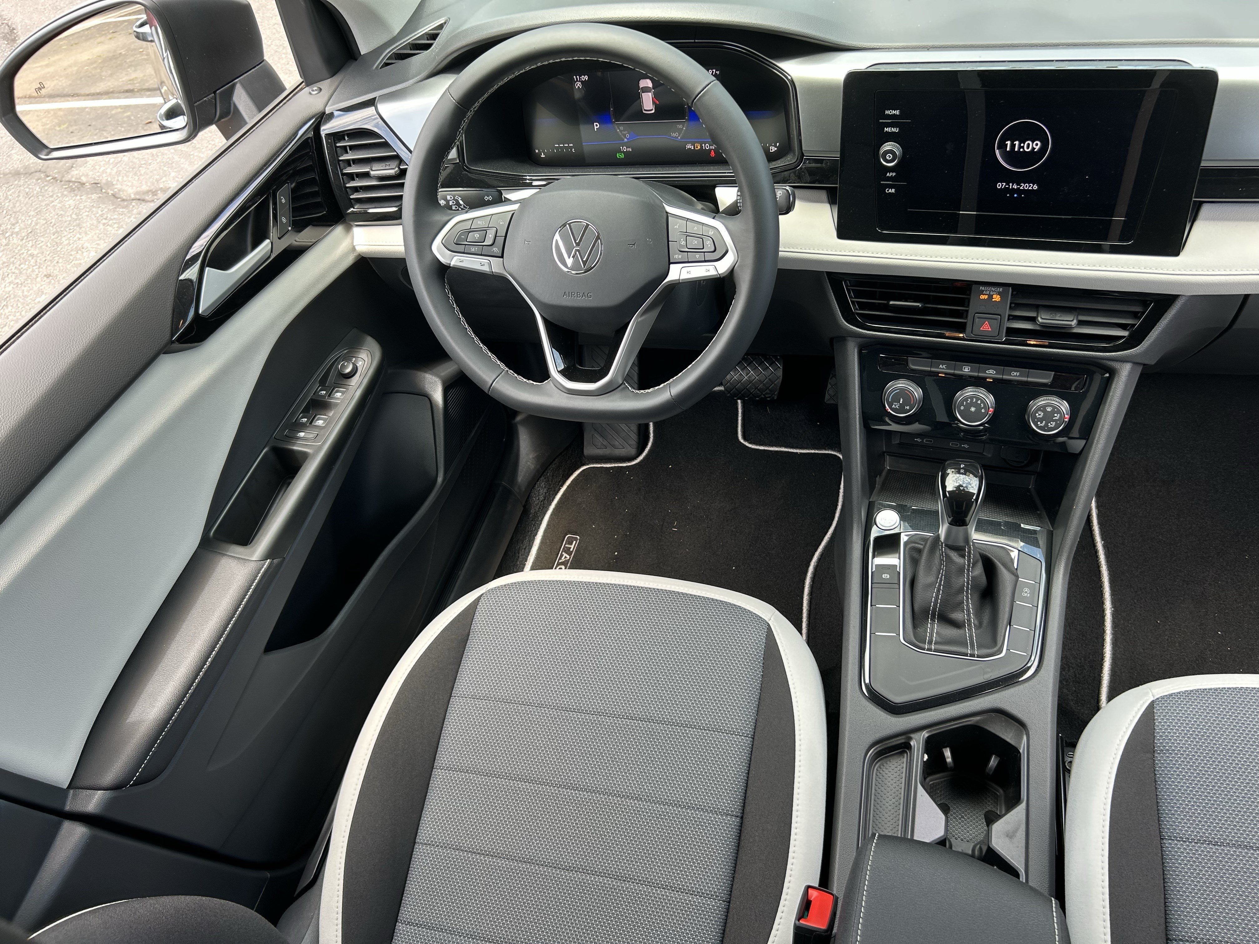 New 2026 Volkswagen Taos S FWD image 11