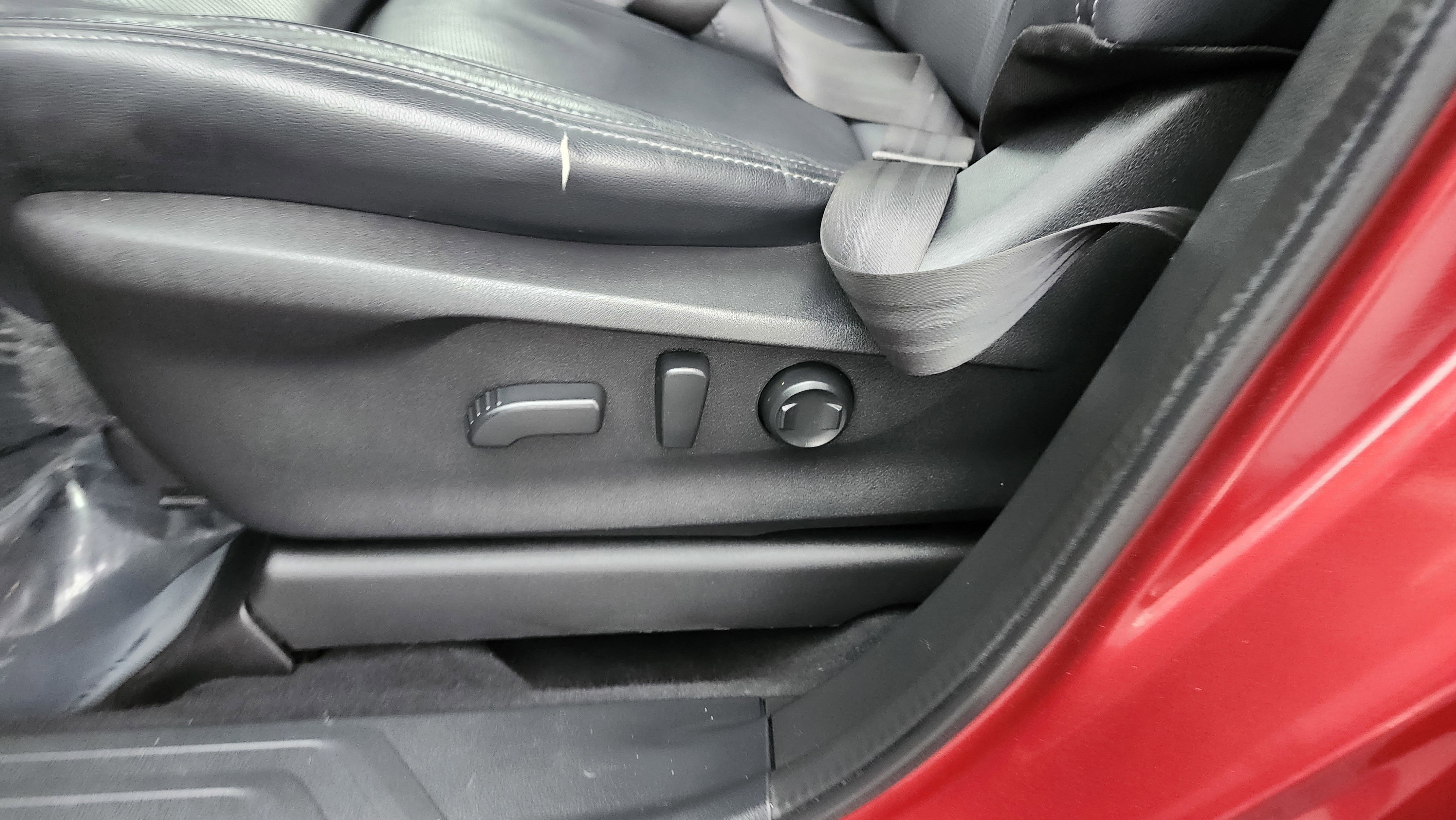 Used 2022 Subaru Ascent Touring w/ Popular Package #2A image 26