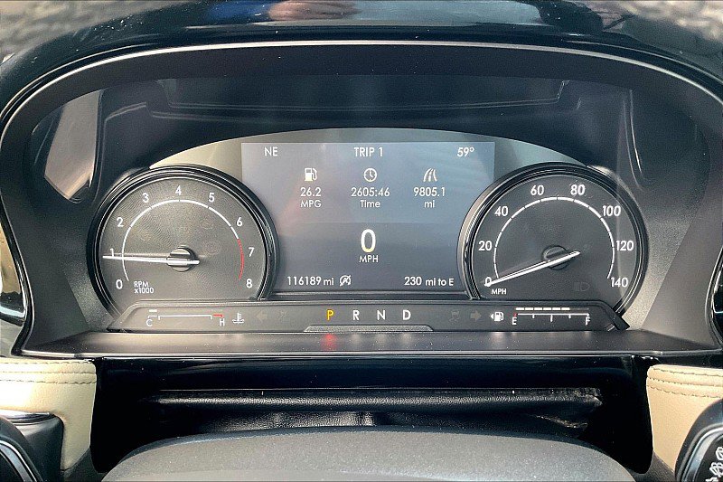 Used 2021 Lincoln Corsair AWD w/ Equipment Group 101A image 13