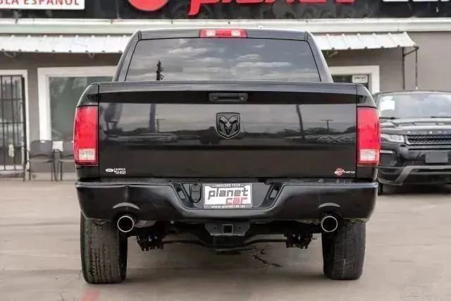 Used 2018 RAM 1500 Express w/ Black Ram 1500 Express Group image 13