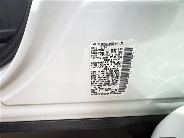 Used 2025 Nissan Ariya AWD image 18