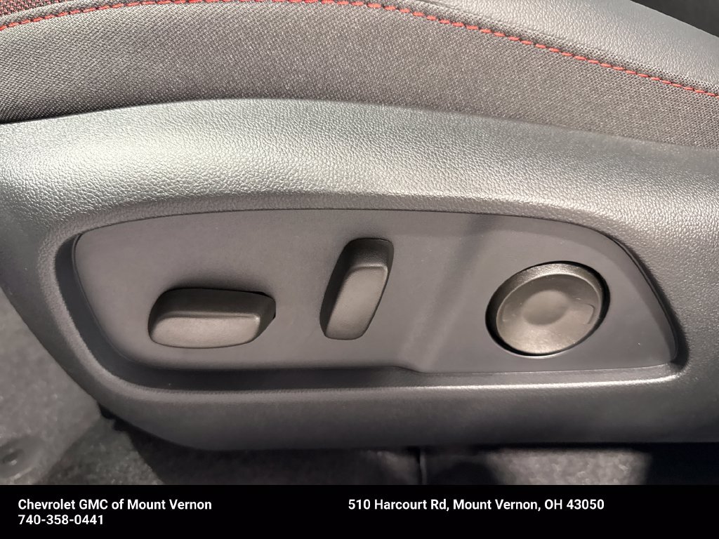 New 2027 Chevrolet Equinox RS w/ Safety and Technology Package FWD image 29