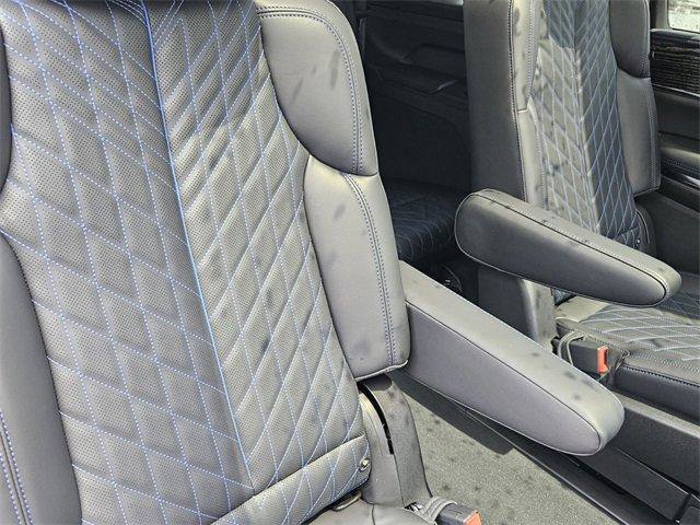 New 2026 Cadillac Escalade IQ Sport 1 w/ LPO, ONYX Package image 19