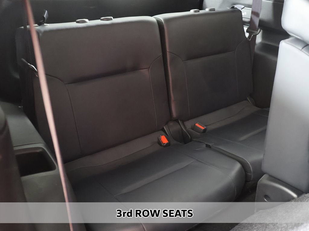 Used 2024 Mitsubishi Outlander SE Black Edition FWD image 8