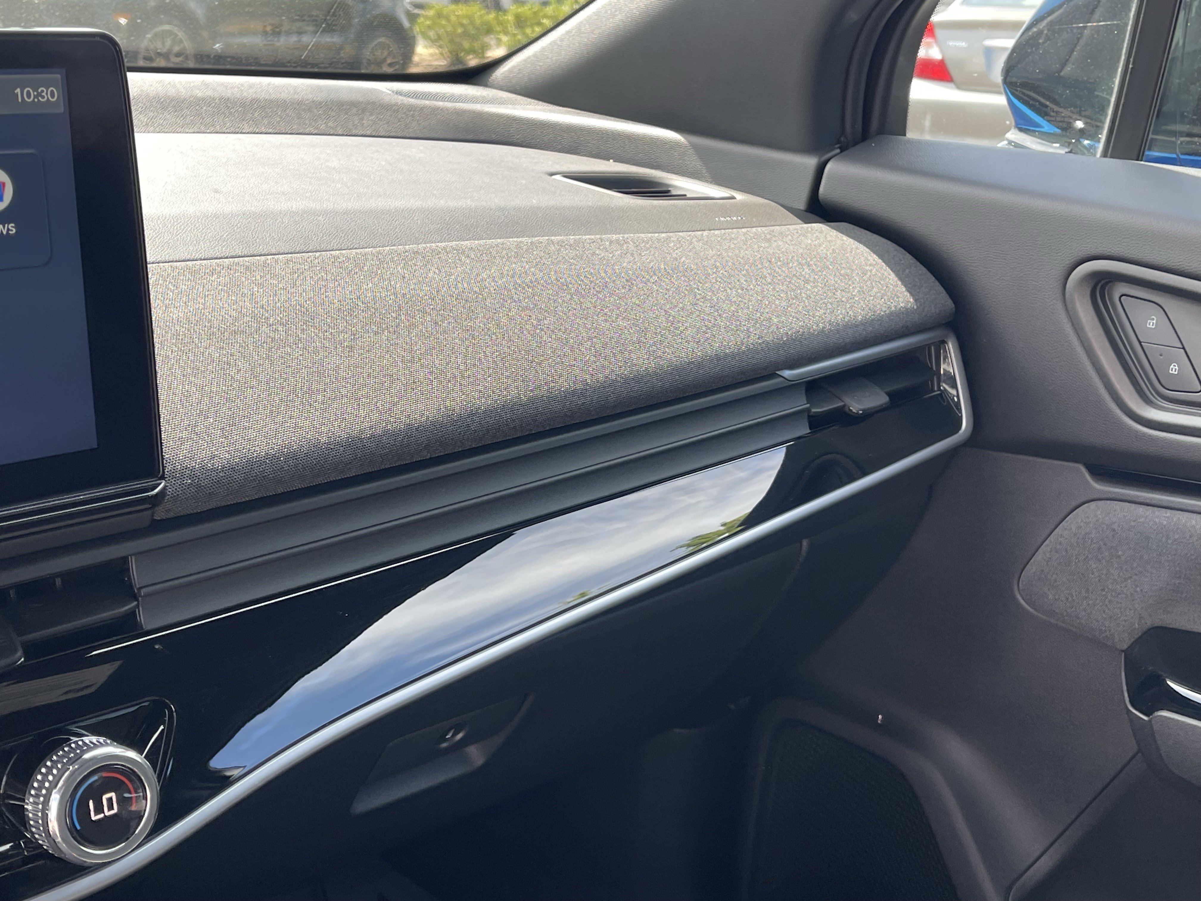 Used 2024 Honda Prologue EX image 25