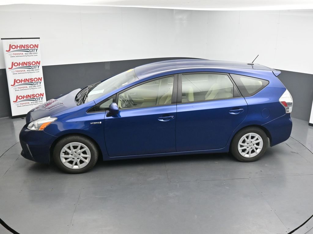 Used 2012 Toyota Prius V Three FWD image 28
