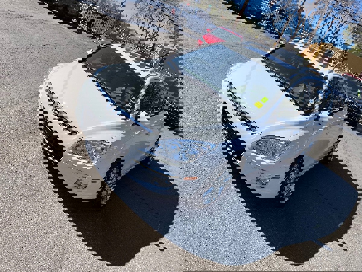 Used 2011 Hyundai Elantra SE image 44