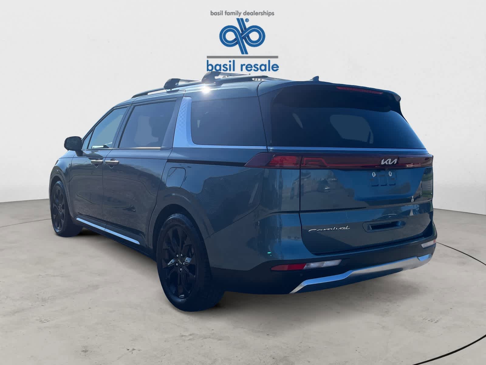 Used 2022 Kia Carnival SX Prestige FWD image 5
