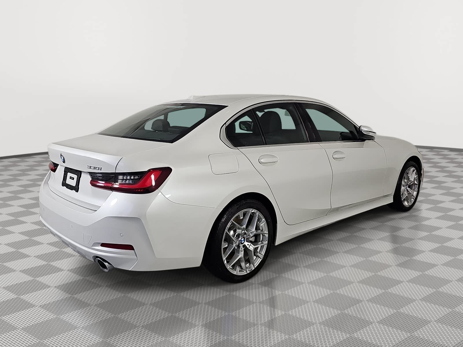 Used 2026 BMW 330i xDrive Sedan AWD/4WD image 8