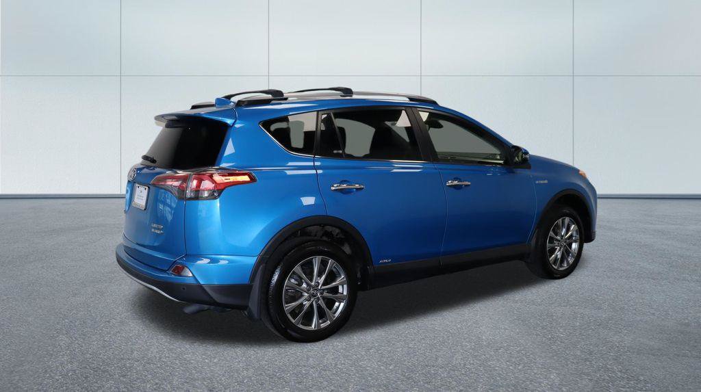 Used 2017 Toyota RAV4 Limited w/ Advanced Technology Package AWD/4WD image 8