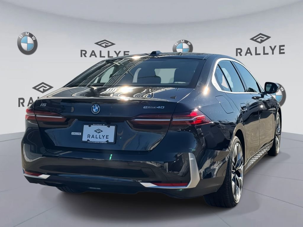 Certified 2024 BMW i5 eDrive40i w/ Convenience Package image 6