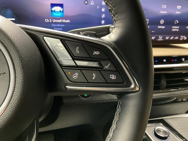 Used 2025 Buick Enclave Preferred w/ LPO, All-Weather Package image 22