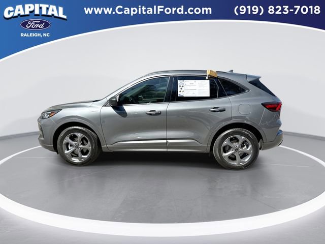 Certified 2024 Ford Escape ST-Line w/ Tech Pack #1 AWD/4WD image 5