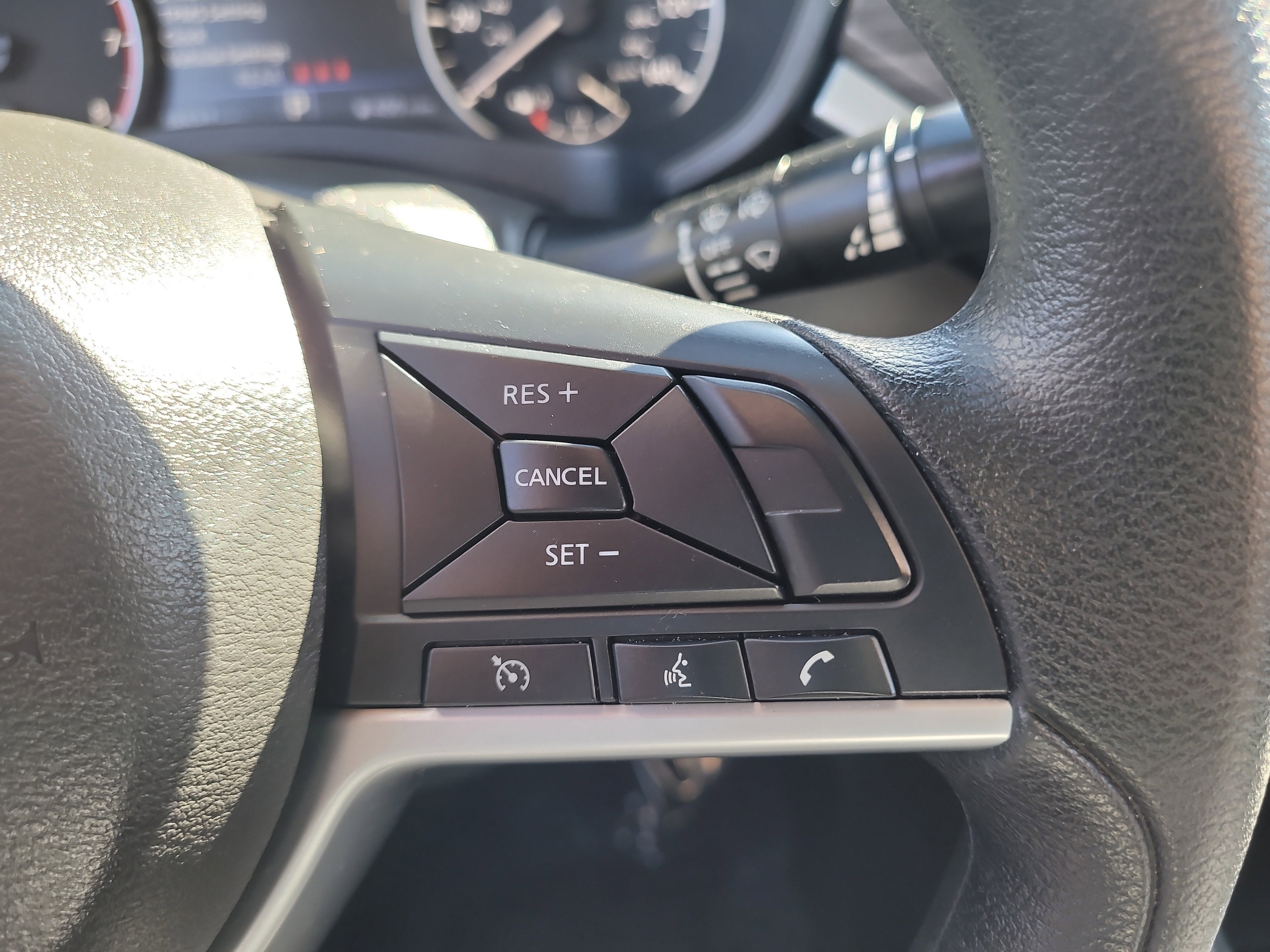 Used 2025 Nissan Altima 2.5 SV image 29