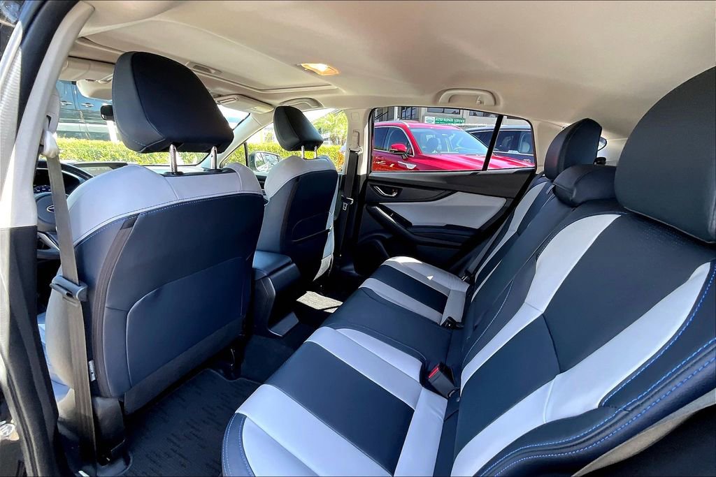 Used 2019 Subaru Crosstrek Hybrid w/ Moonroof Package w/Navigation image 16