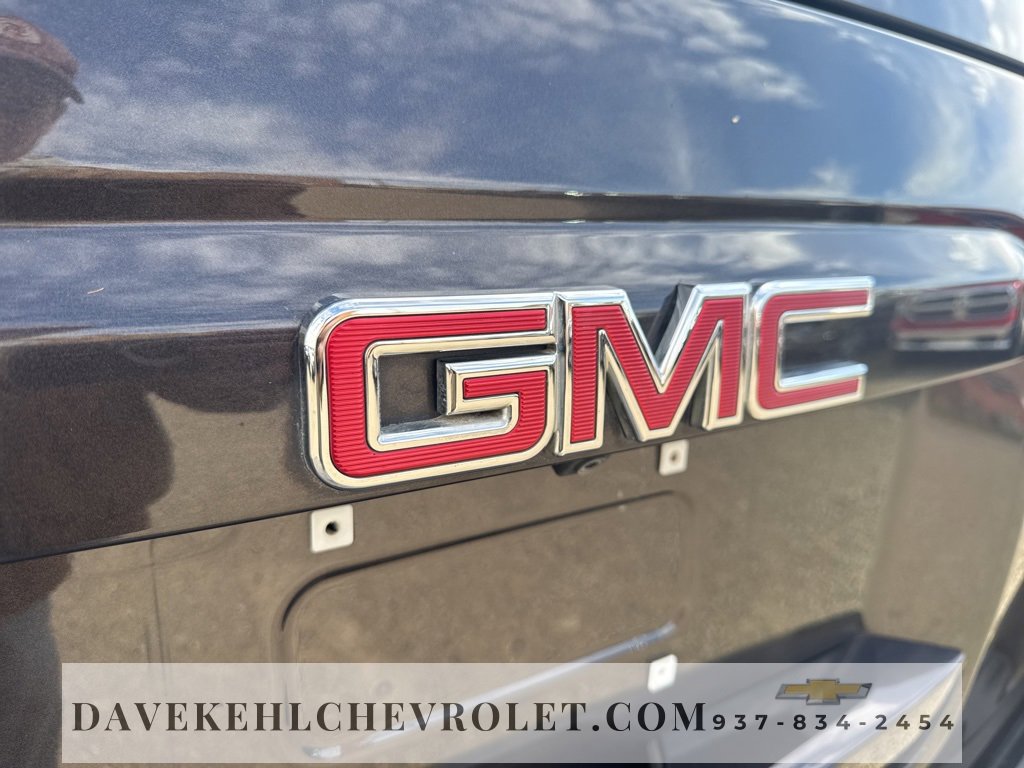 Used 2017 GMC Yukon SLT image 45
