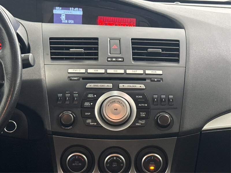 Used 2010 MAZDA MAZDA3 s Grand Touring FWD image 14
