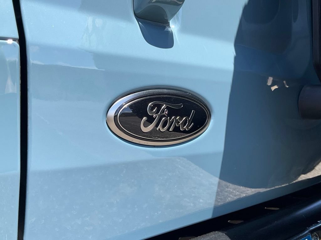Used 2023 Ford Bronco Outer Banks AWD/4WD image 13