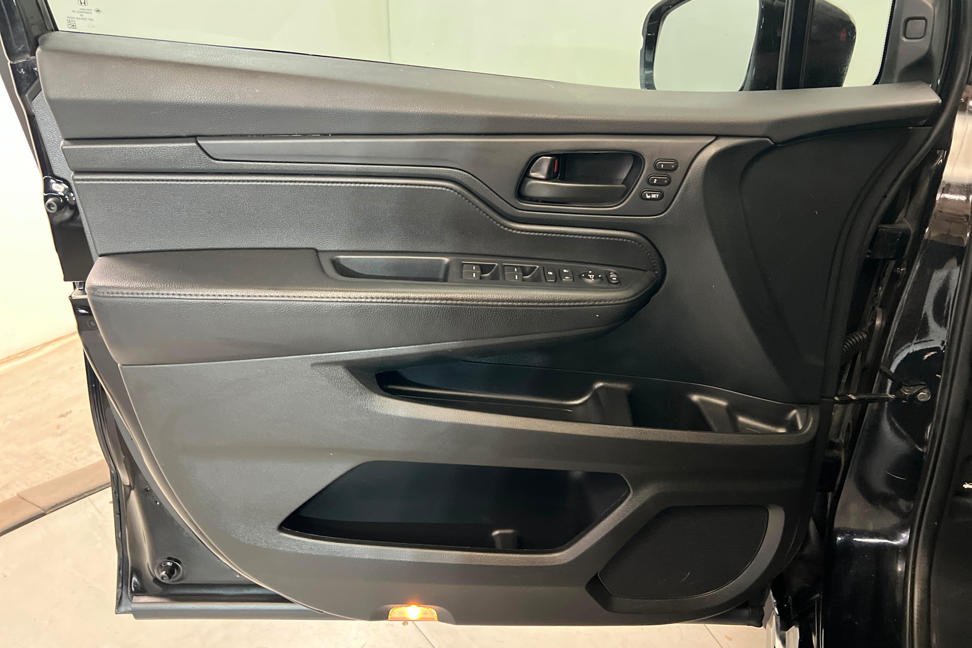 Used 2023 Honda Odyssey Sport image 15