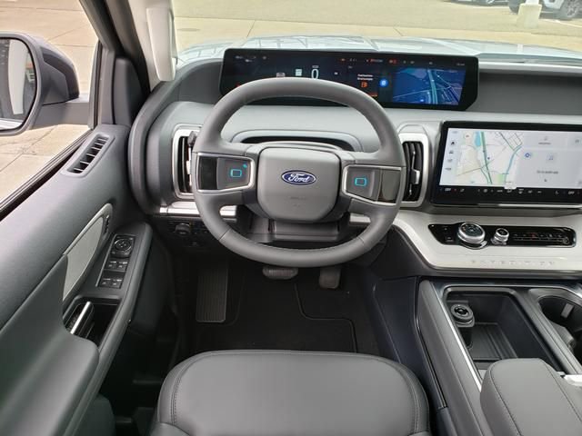 New 2026 Ford Expedition Max Active image 17