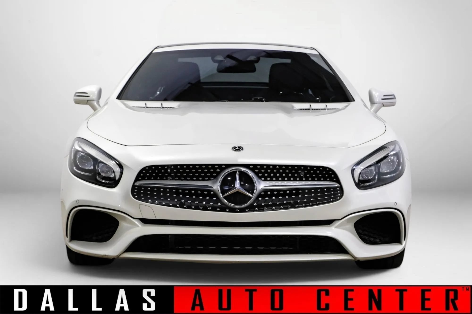 Used 2020 Mercedes-Benz SL 450 w/ Premium Package image 2