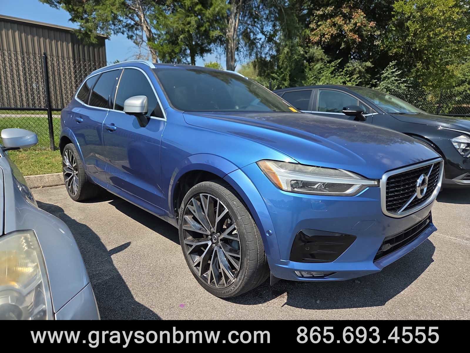 Used 2018 Volvo XC60 T6 R-Design w/ Convenience Package
