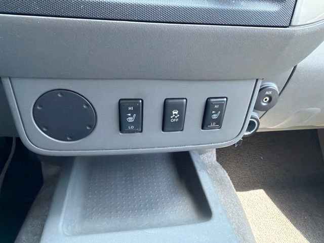 Used 2012 Nissan Frontier SL RWD image 16
