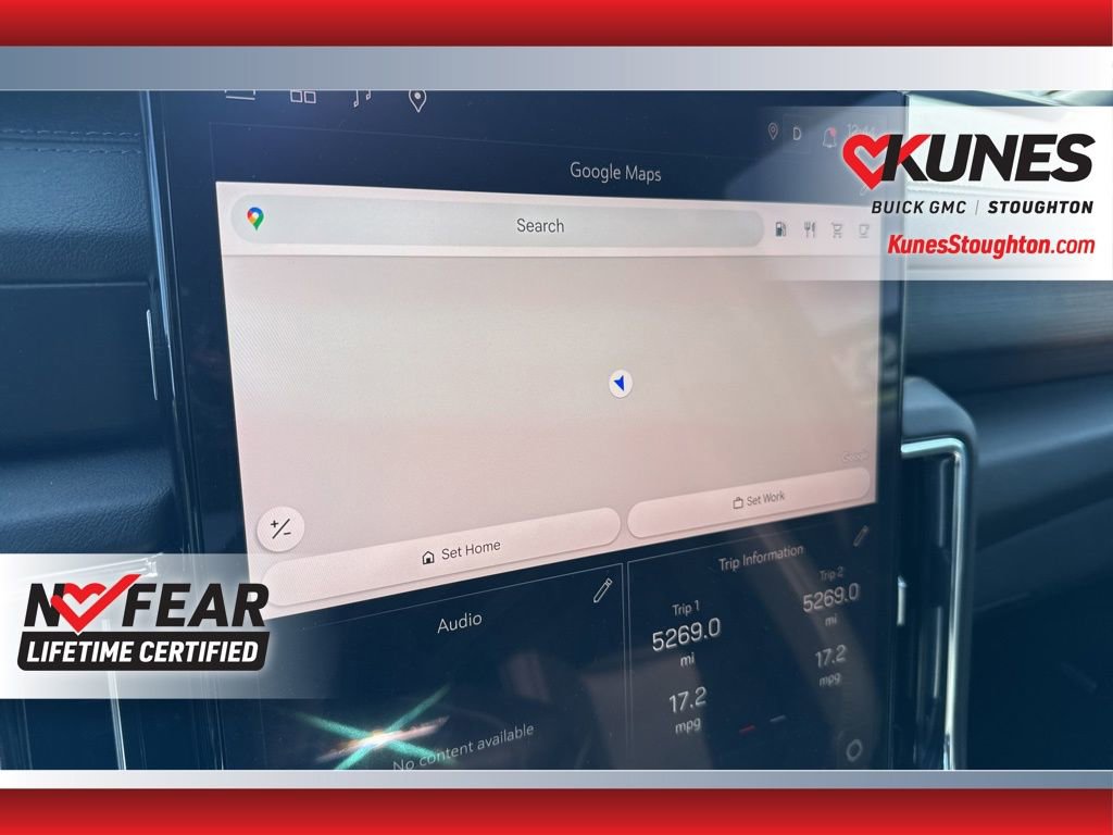 Used 2025 GMC Yukon XL Denali AWD/4WD image 34