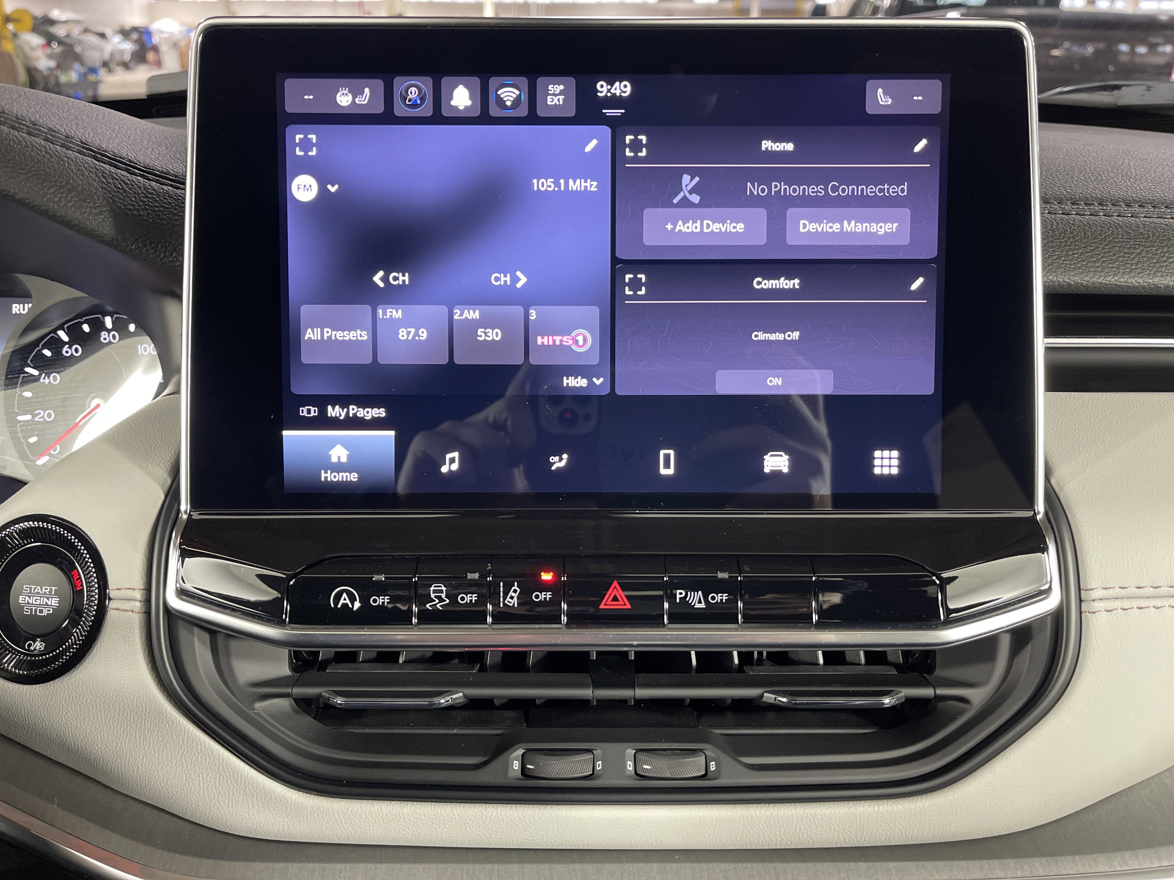 Used 2024 Jeep Compass Limited image 22