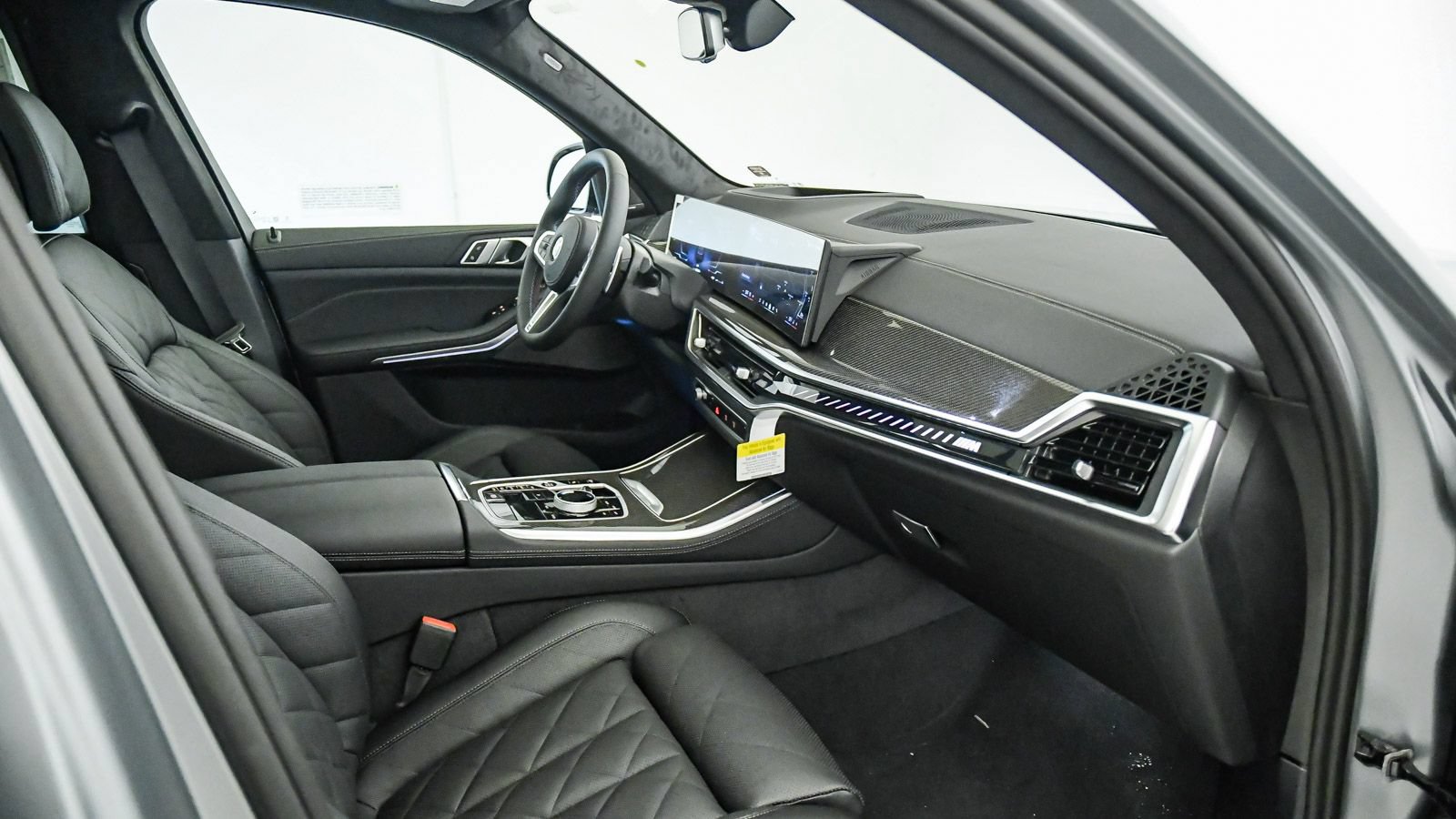 New 2026 BMW X5 M60i AWD/4WD image 19