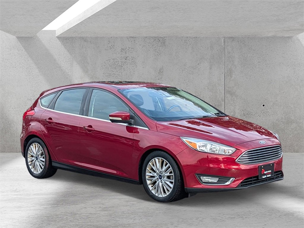 Certified 2017 Ford Focus Titanium w/ Titanium Technology Package image 1