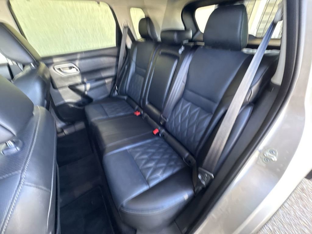 Used 2025 Nissan Rogue Platinum w/ Platinum Premium Package image 26