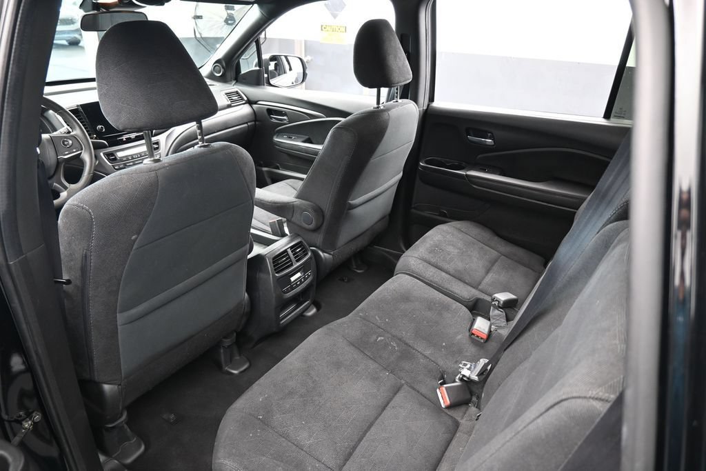 Used 2022 Honda Pilot Sport image 34