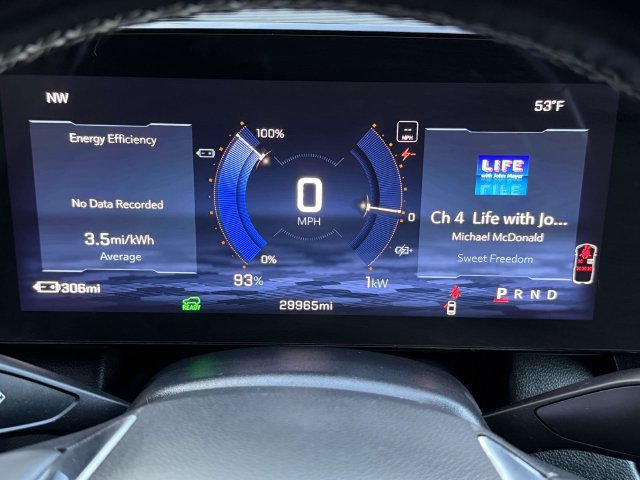 Used 2024 Chevrolet Equinox EV LT FWD image 23