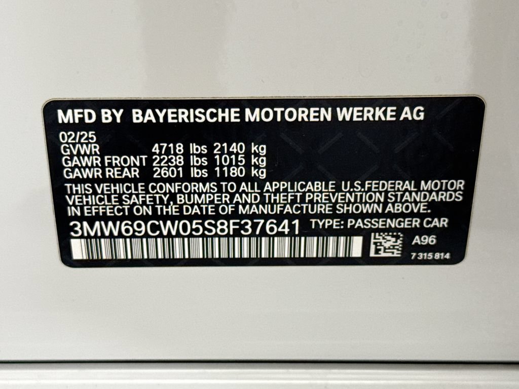 Used 2025 BMW 330i Sedan w/ Premium Package RWD image 34