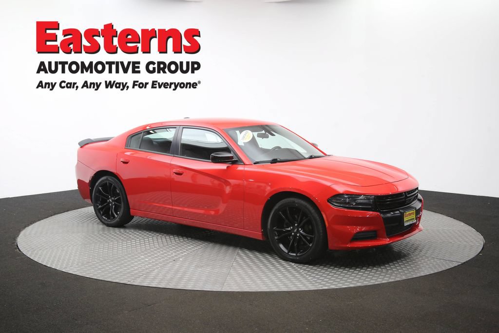 Used 2018 Dodge Charger SXT w/ Blacktop Package RWD image 47
