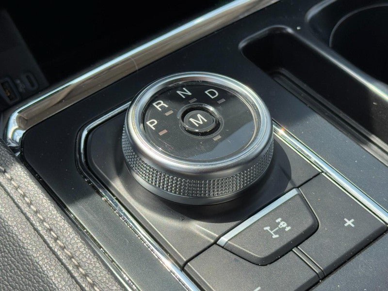 Used 2022 Ford Expedition XL AWD/4WD image 19