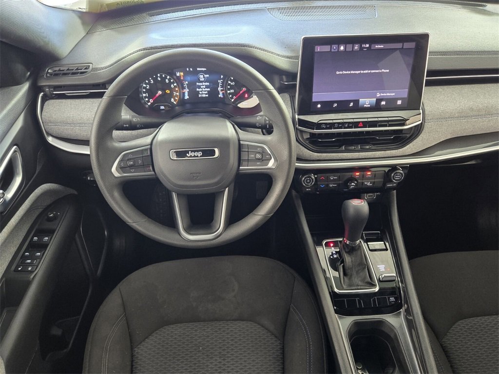 Used 2024 Jeep Compass Sport image 9