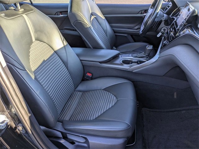 Used 2022 Toyota Camry SE image 39