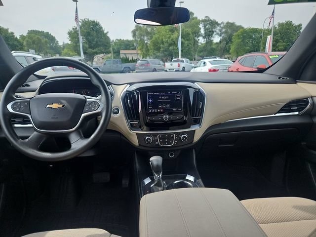 Used 2023 Chevrolet Traverse LS w/ Safety Package FWD image 13