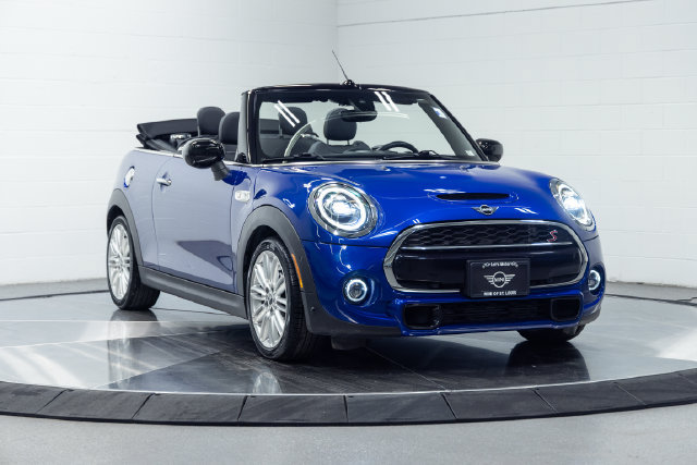 Used 2020 MINI Cooper S w/ Driver Assistance Package FWD image 4